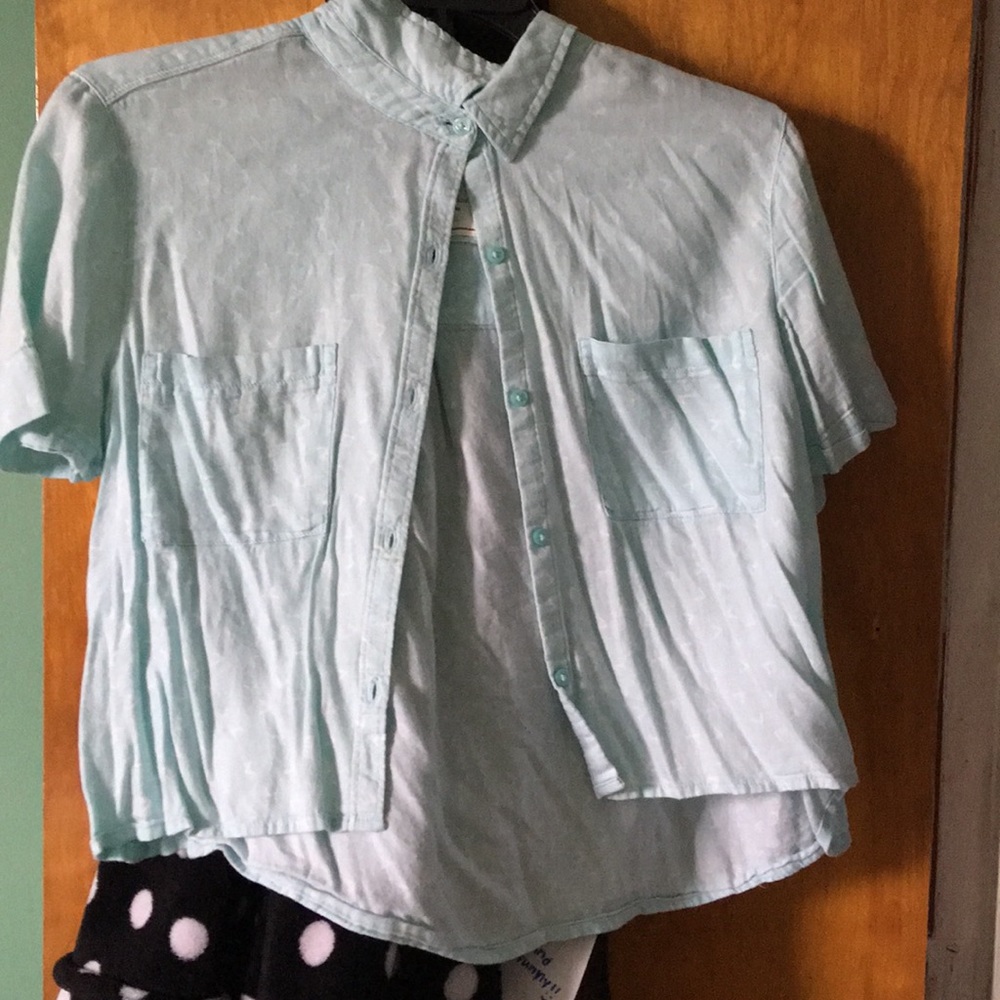 Crop top - Picture 2 of 2